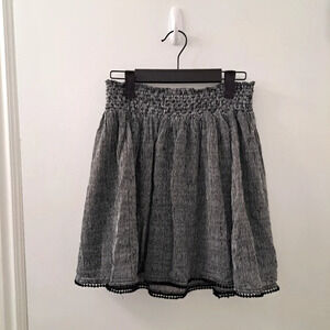 Old Navy Women's Black White Pom Pom Striped Mini Skirt‎ Size Small